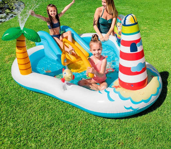 Organiseer een mini poolparty in je tuin voor een geslaagd kinderfeestje