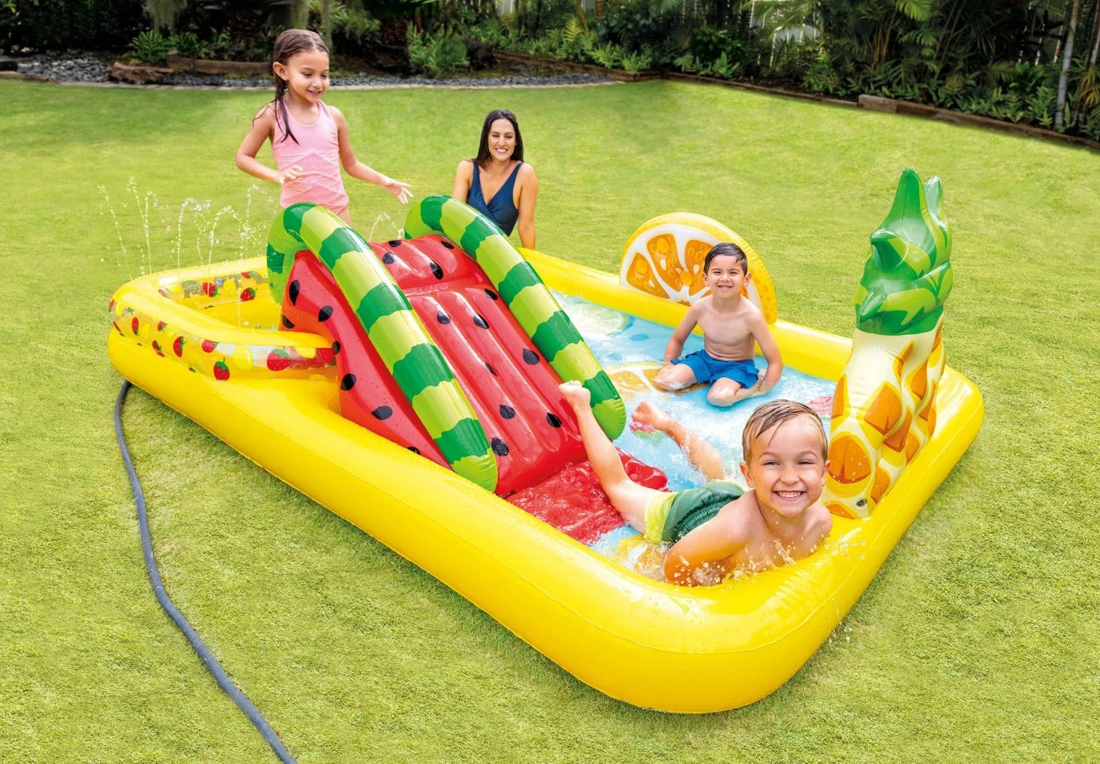 Zwembad speelcentrum Fun N Fruity
